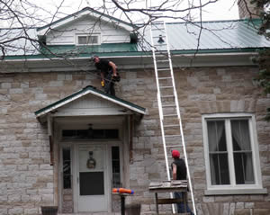 Metal roofing helps manage Kingston home maintenance costs long-term