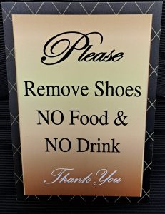 home selling tips Kingston remove shoes sign