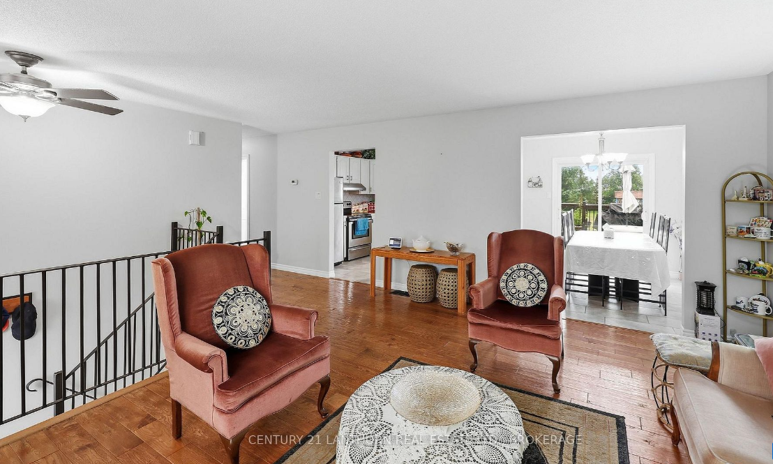 Bright living room in a four-bedroom bungalow near Sydenham at 3358 Scanlan Road