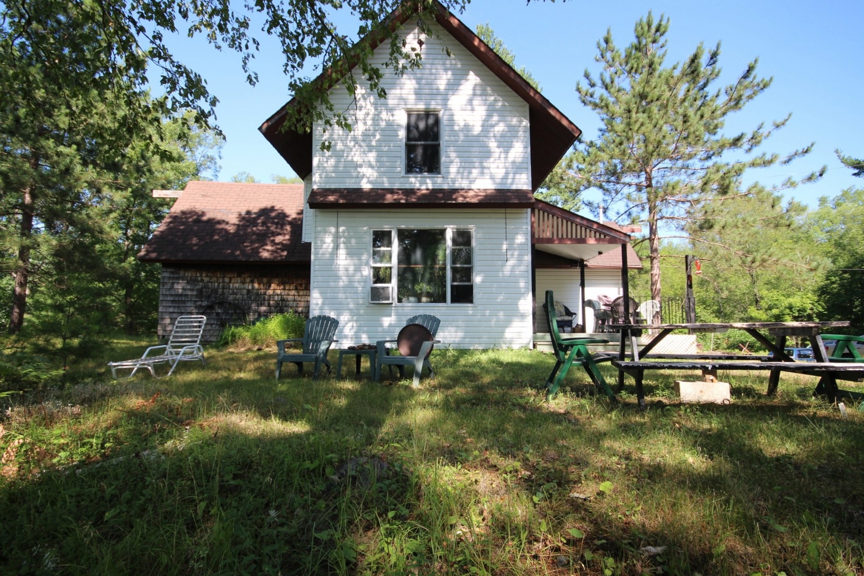 Rural property insurance for a seasonal cottage in Frontenac and area