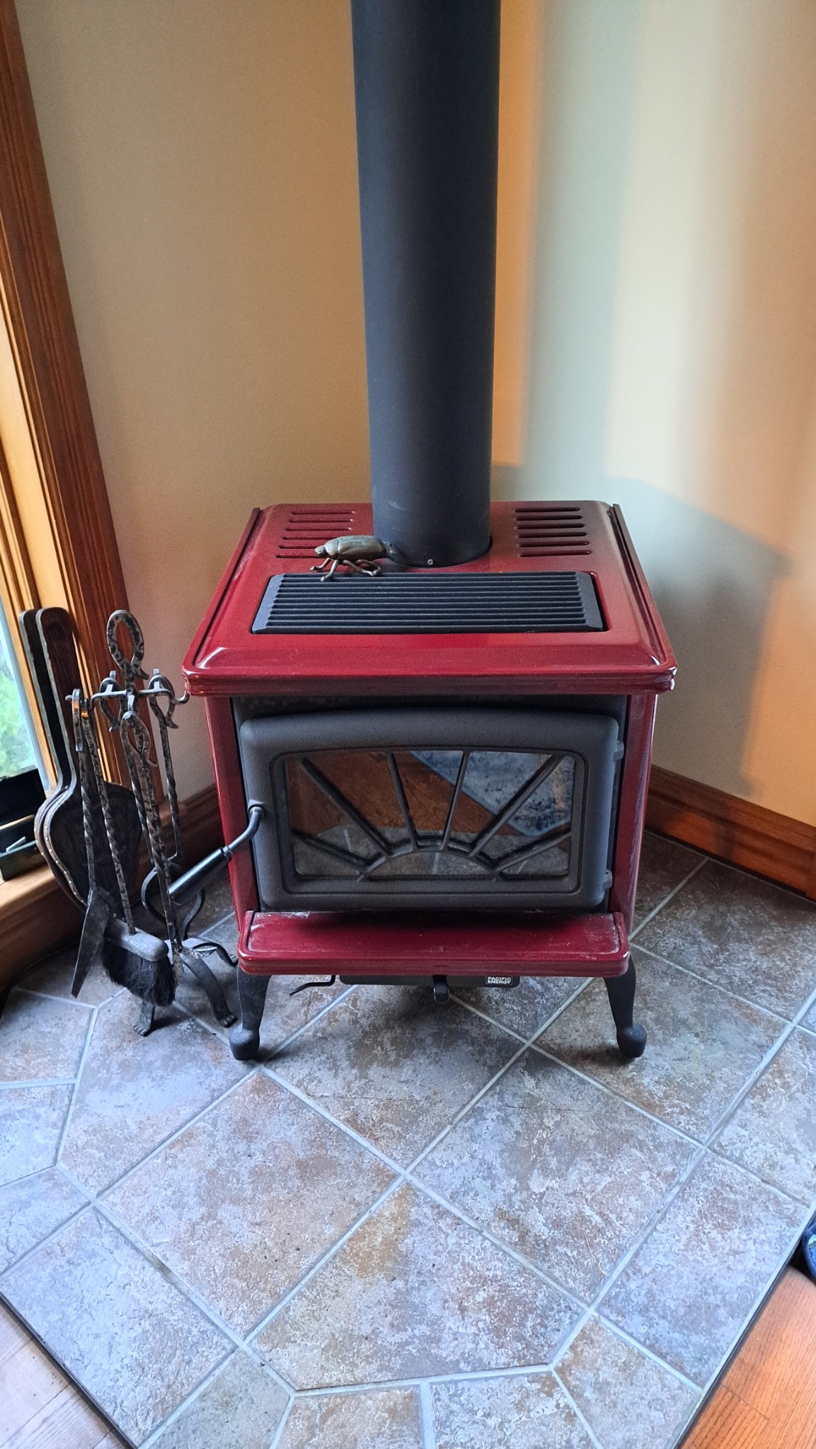 Wood stove in a rural home, one of the heating systems that may require insurance review during rural financing.